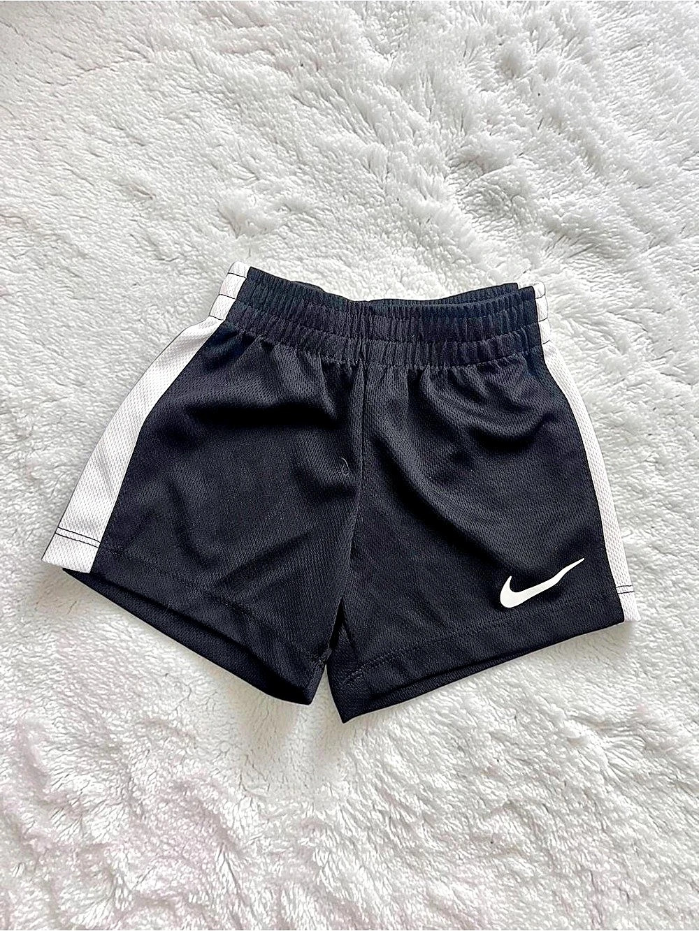 Nike 12M Athletic Shorts